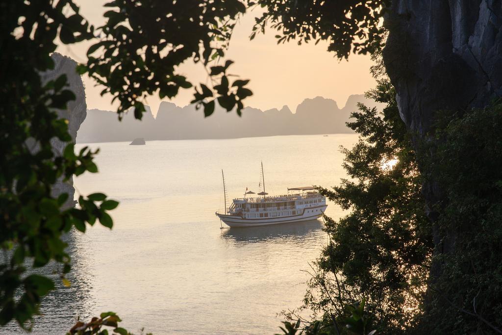 מלון הלונג Garden Bay Luxury Cruise מראה חיצוני תמונה